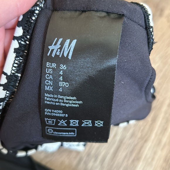 swim suit - Picture 2 of 3